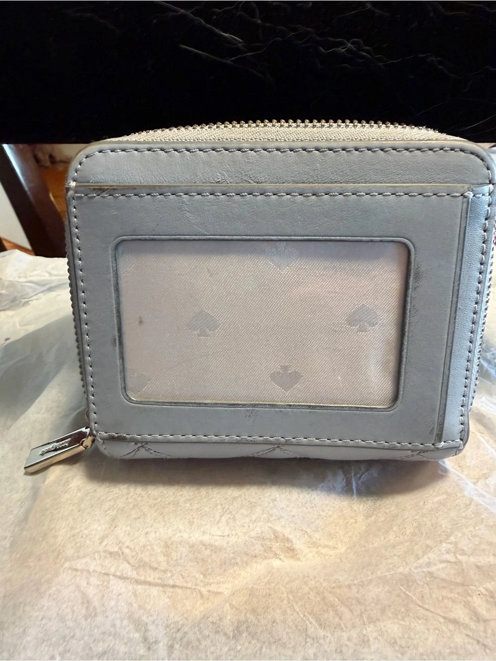 kate spade Quilted Leather Zip Wallet in Light Gray